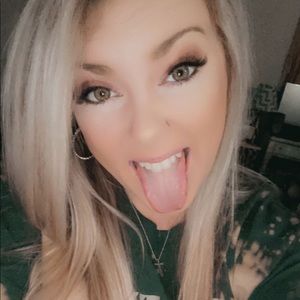 Meet your Posher, Katlyn